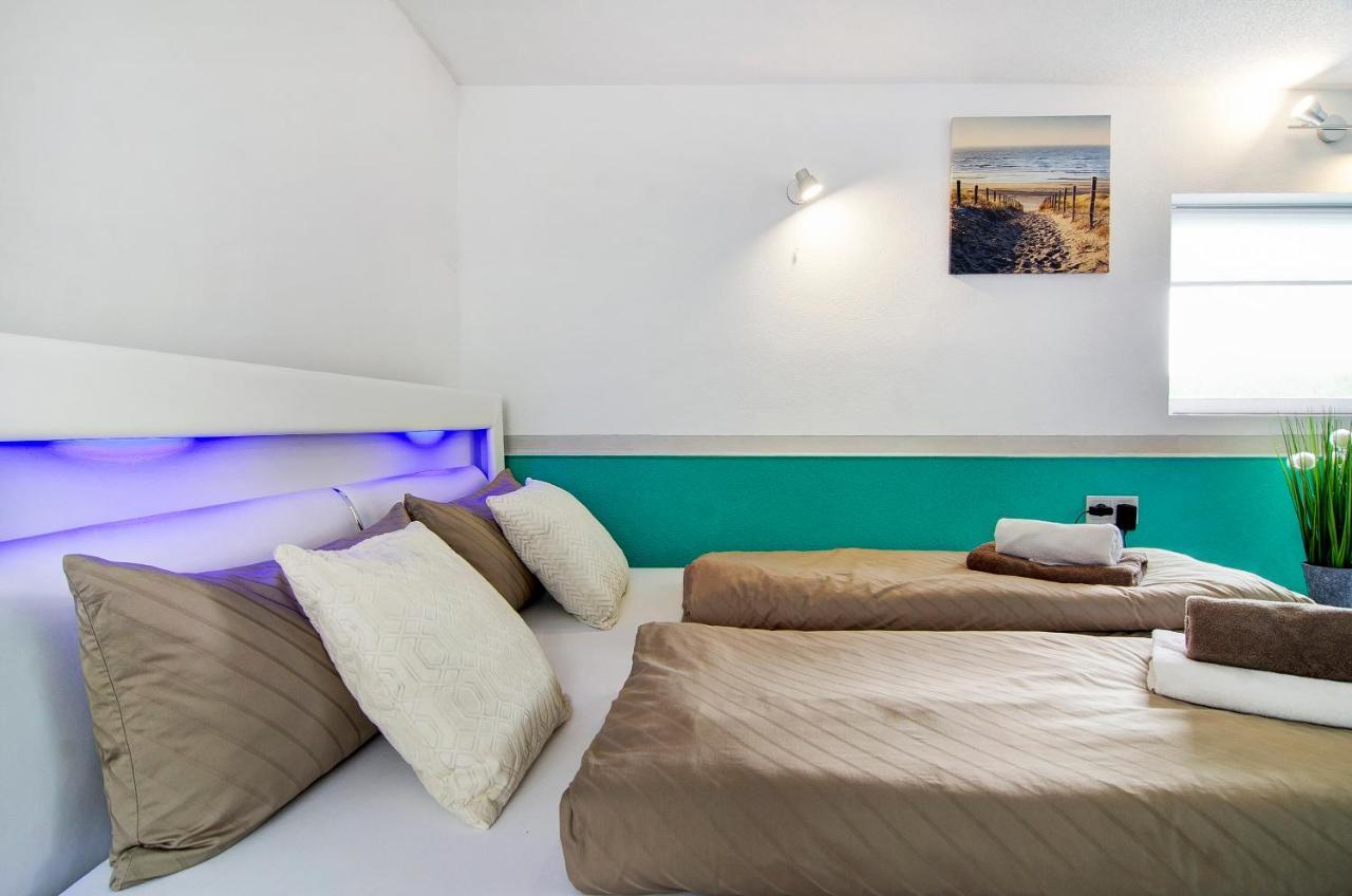 Spawo Mit Sauna Und Whirpool フレンドルフ エクステリア 写真